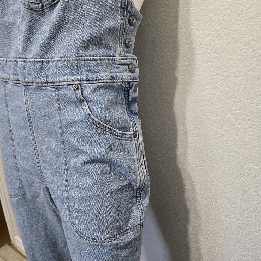 Lee European Collection Factory Flare Overall Size S - Picture 7 of 14